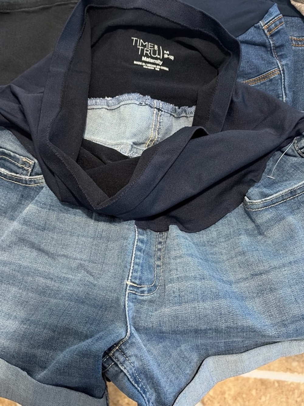 Maternity bundle - Picture 6 of 6